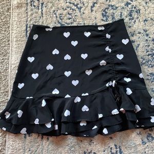 Black and white heart boutique ruffled skirt
